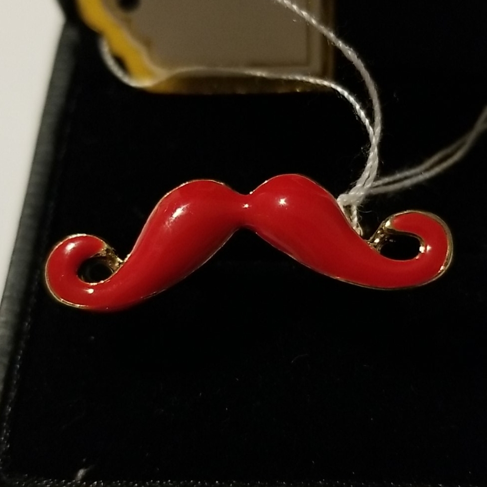 ❗5 For $2️⃣5️⃣ Bundle Sale❗️Red Enameled Gold-Tone Mustache Ring